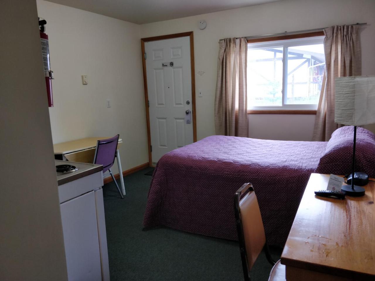 Telstar Motel Kakabeka Falls ภายนอก รูปภาพ